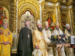 Это богатство любви и веры - впечатления иностранных православных делегаций от участия в большом Крестном ходе УПЦ